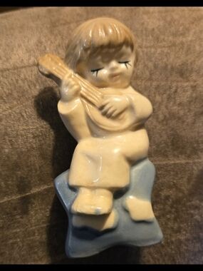 Vintage Ceramic Girl Figurine Playing Guitar - Cream & Light Blue